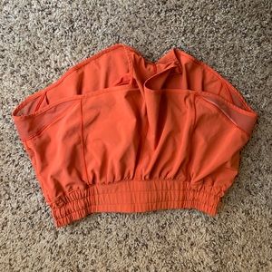 lululemon hotty hot shorts 2.5”